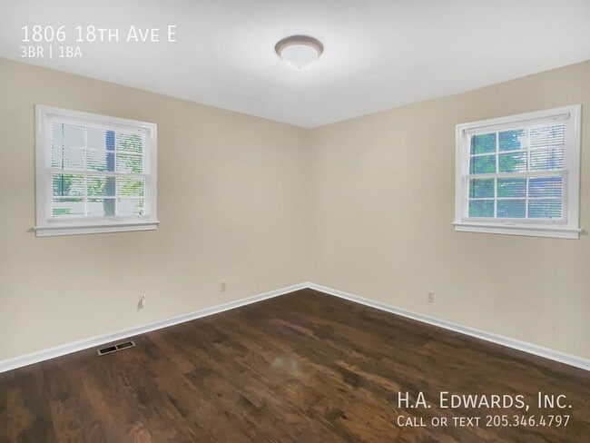 Photo - 1806 18th E Ave