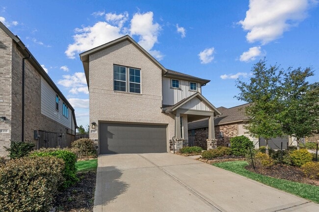 Building Photo - 359 Mallorn Ln