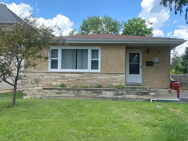 Building Photo - 426 Berteau Ave Rental