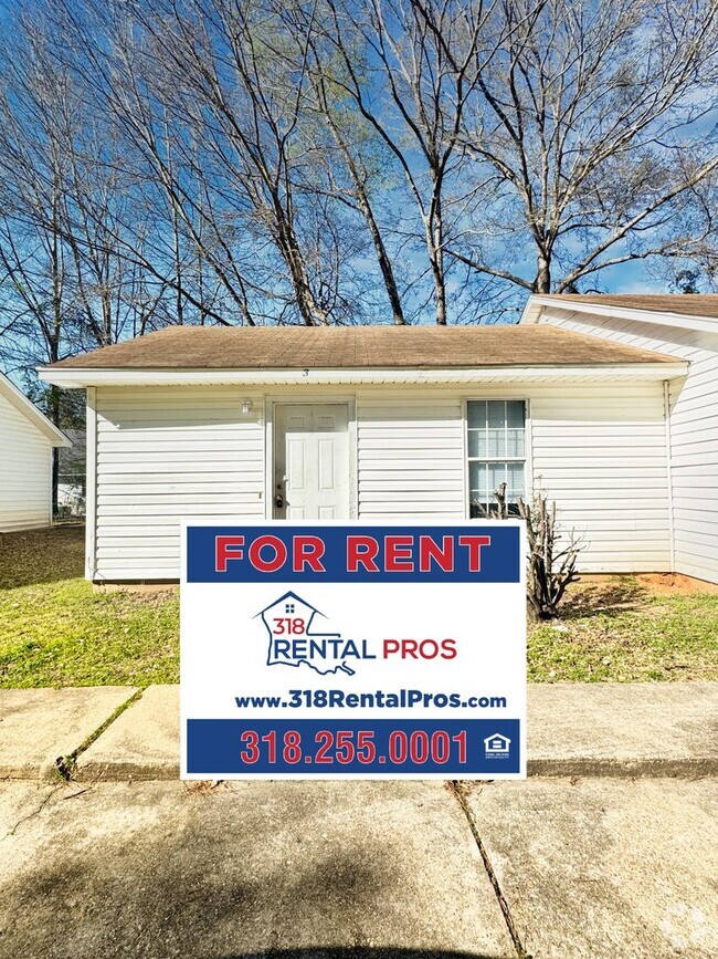 Building Photo - 2708 Kavanaugh Rd Unit 3 Rental