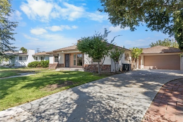 109 Woodruff Pl