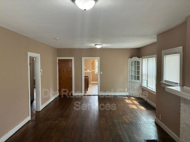 Photo - 1430 Coventry Rd