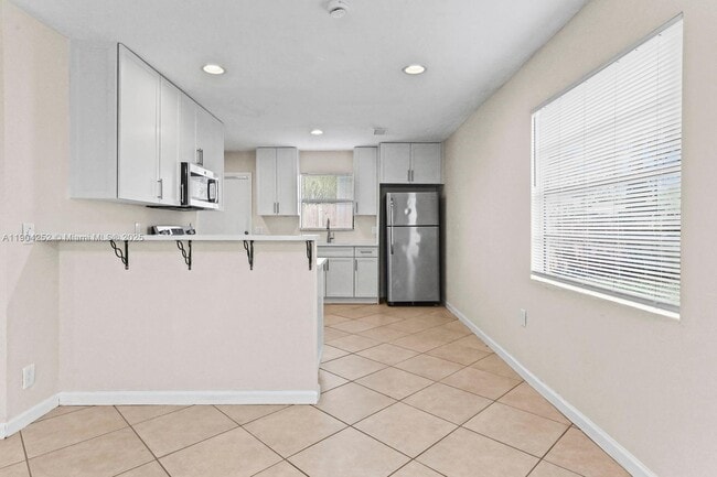 Photo - 3810 92nd Ln N Unidad 3810