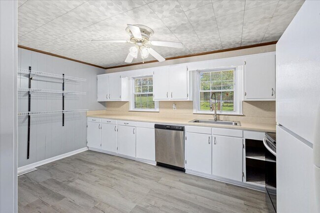 Photo - 3 Bedroom Home in Johnson City for Rent