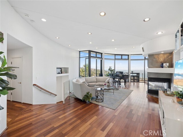 1445 Bounty Way