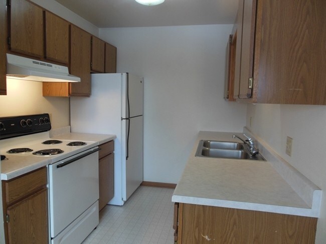 Photo - Murdo Townhomes