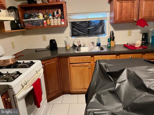 Photo - 2424 S Millick St