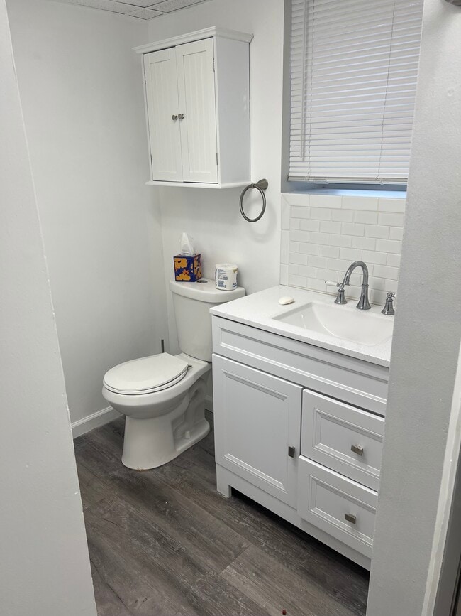 Photo - 32 Midvale Ave Unidad 1