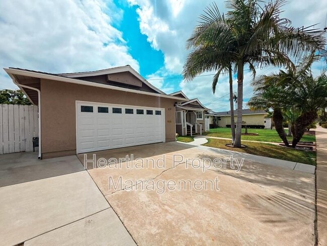 Photo - 631 Fig Ave