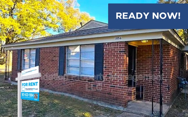 Building Photo - 1056 Hudson St