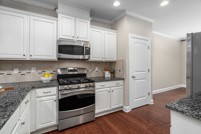 Photo - 719 Transom View Way