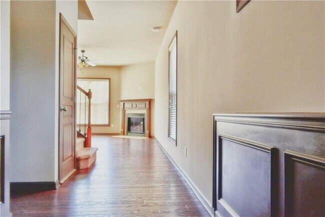 Photo - 3676 Archgate Ct