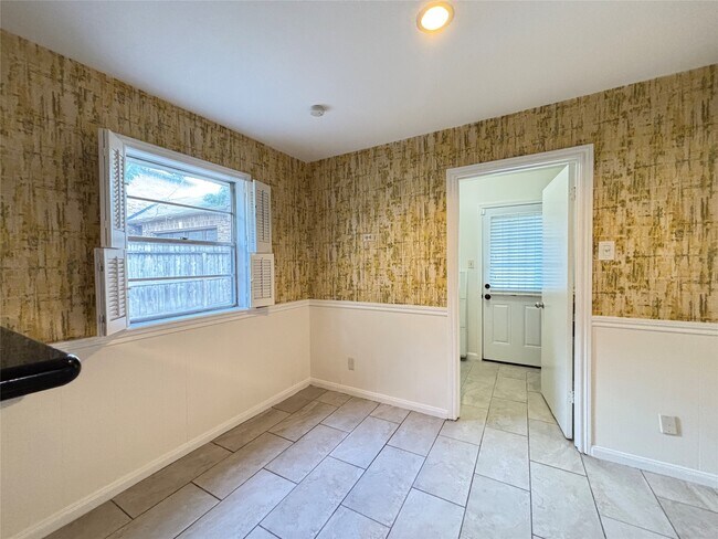 Photo - 12342 Barryknoll Ln
