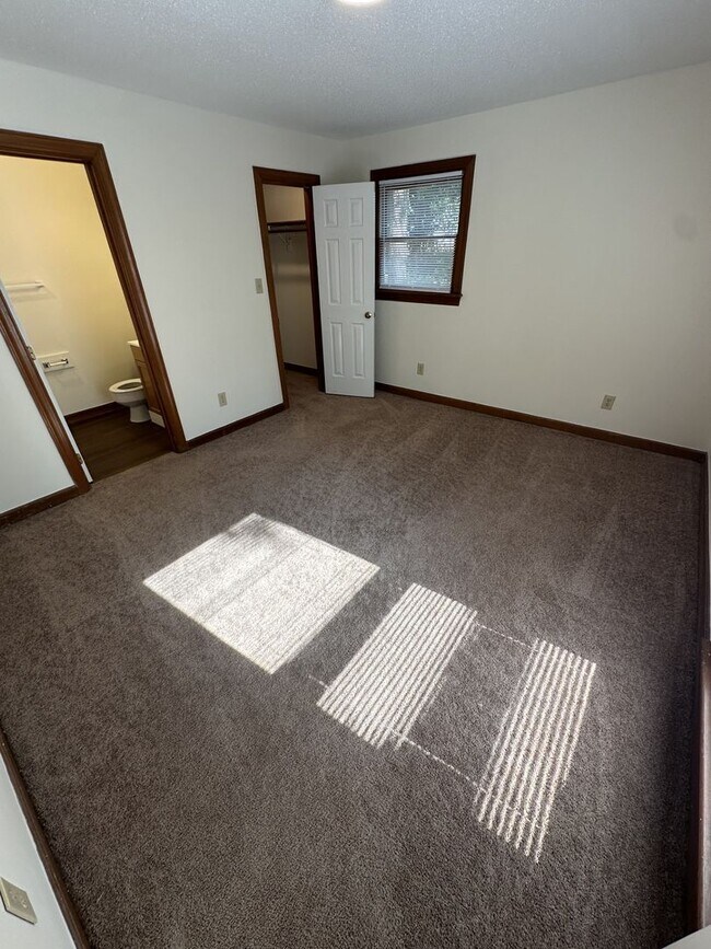 Photo - 1 Bedroom 1 Bathroom Condo!