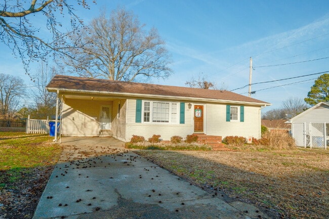 Photo - 107 Edgewood Ave