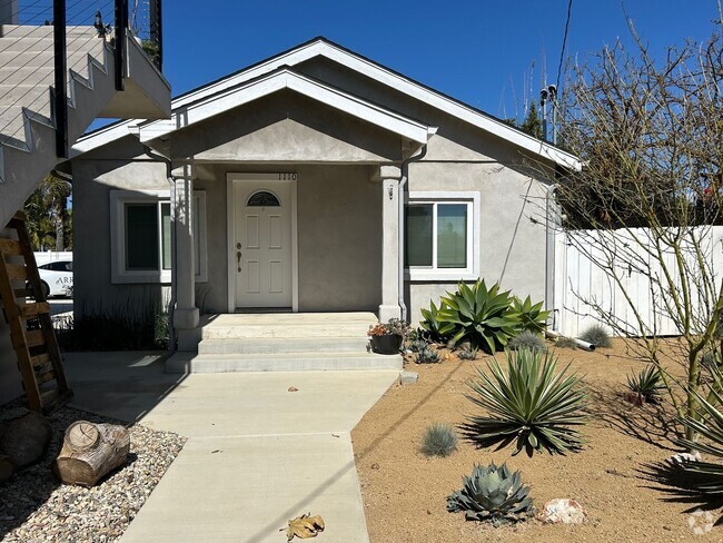 Building Photo - Charming 3-Bedroom HOUSE in Prime Carlsbad...