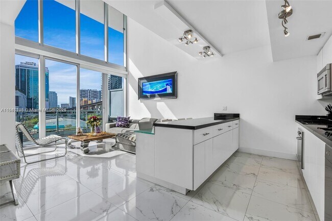 Photo - 92 SW 3rd St Condo Unit 504