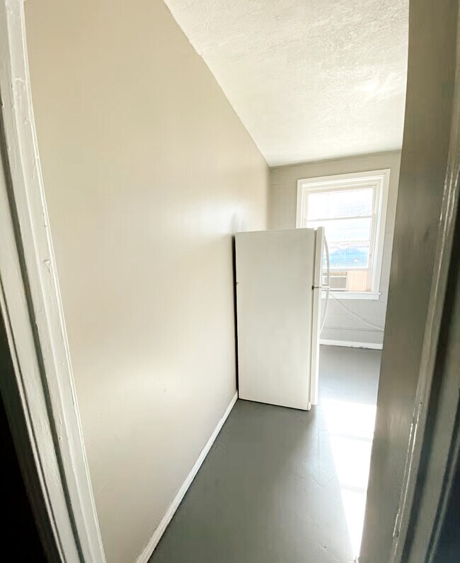 Photo - 110 S 21st St Unit 3