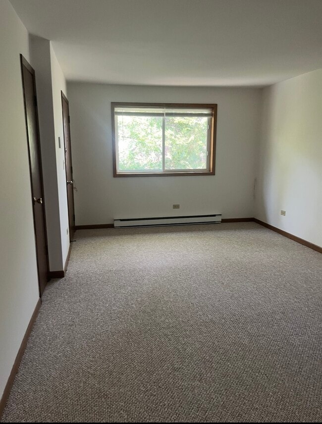 Photo - 21W276 Tee Ln