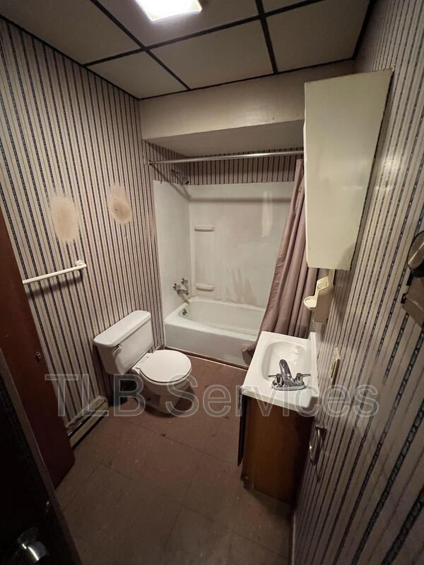 Photo - 563 Washington Ave