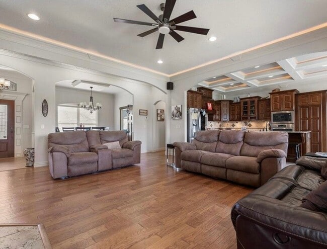 Photo - 3407 NW Edgewood Ave