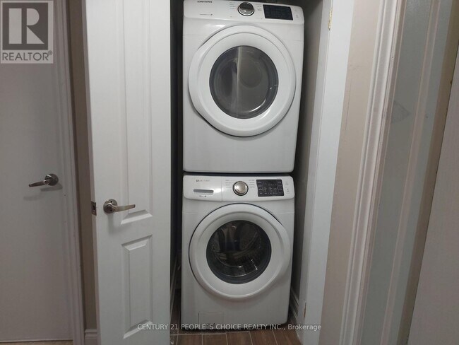 Photo - 4 Meltwater Cres