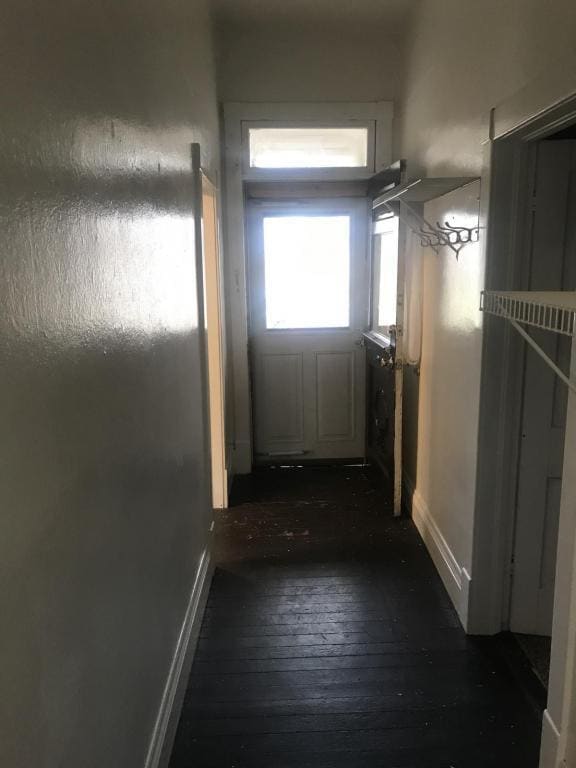 Photo - 645 Logan St