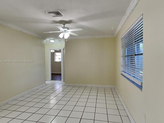 Photo - 3211 SW 64th Terrace