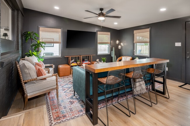 Photo - 308 Dunn St Unit ID1095253P