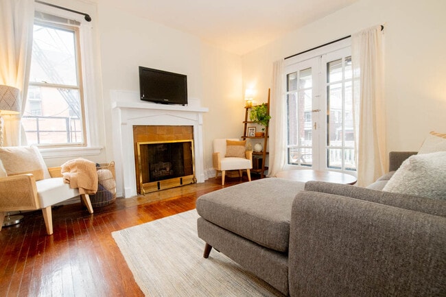 Photo - 1628 De Sales Ln Unidad 1628 De Sales Ln