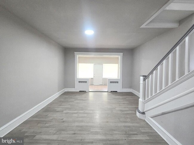 Photo - 5852 Pentridge St