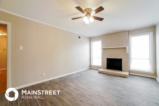 Photo - 1725 Borden Dr