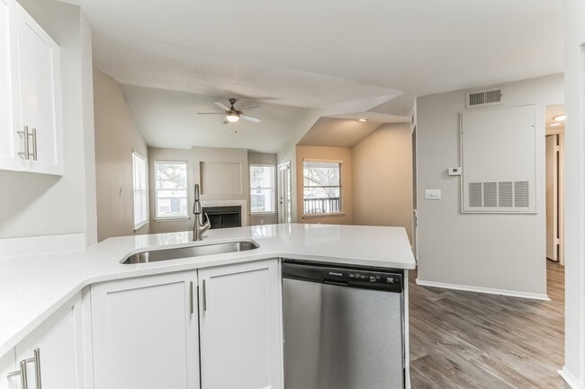 Photo - Marina Landing