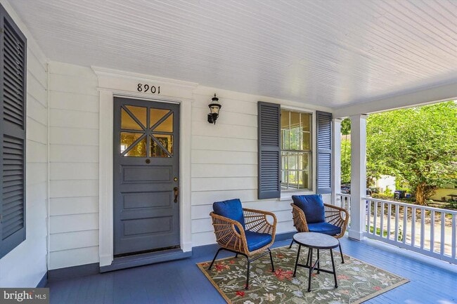 Photo - 8901 Montgomery Ave