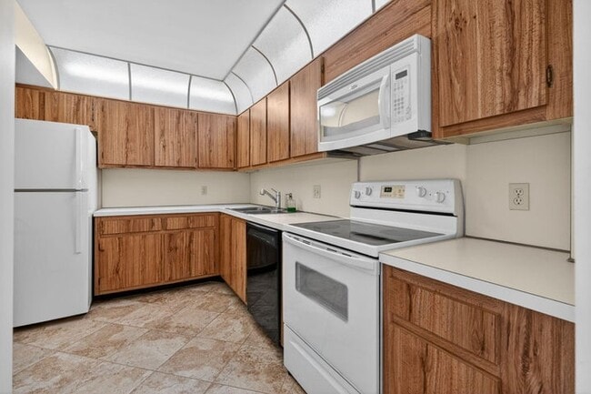 Building Photo - 100 Ocean Trail Way Unit 100 OCEAN TRAIL Way 204,