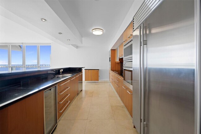 Photo - 1331 Brickell Bay Dr Unit 911