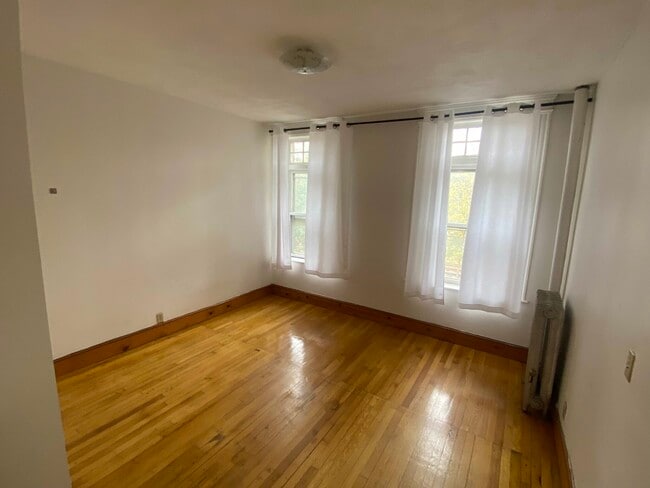 Photo - 1905 Beacon St Unit 2F