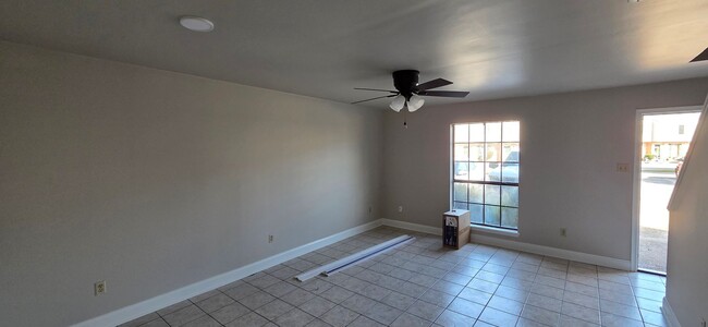 Photo - Townhome Near Lafayette High