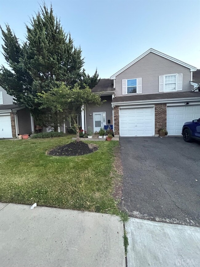 Photo - 146 Sandford St
