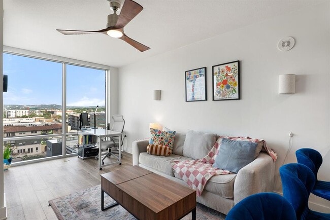 Photo - 300 Bowie St Unit 1006