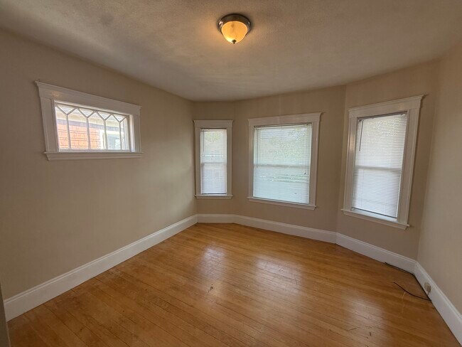 Photo - 61 Frederick Ave Unit 61