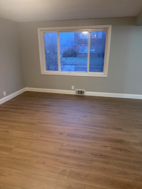 Photo - 242 Delaware St Unit Lower