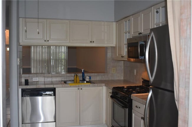 Photo - 7890 Dixie Beach Cir