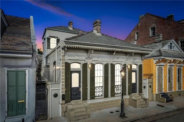 1211 Bourbon St Unit 1211