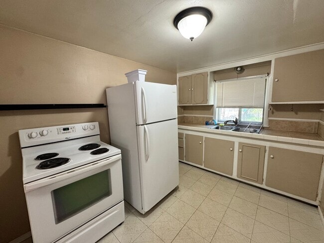 Building Photo - 113 Old Crystal Park Rd Unit 2