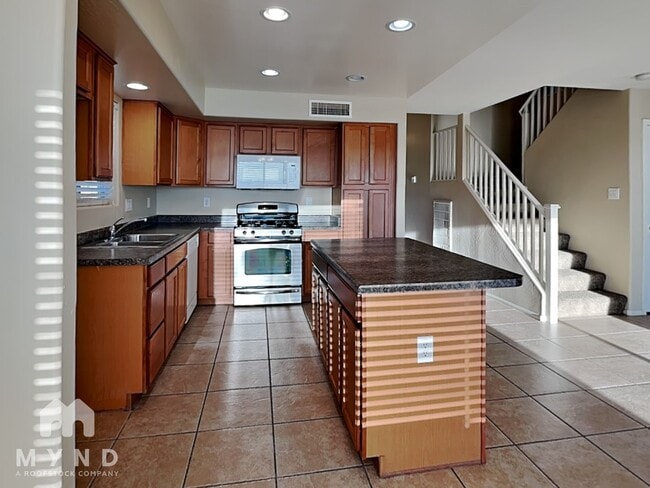 Photo - 38587 N Jonathan St