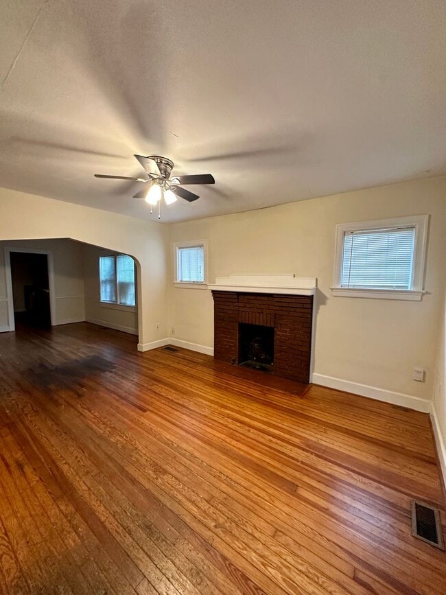 Photo - 1513 Elizabeth St