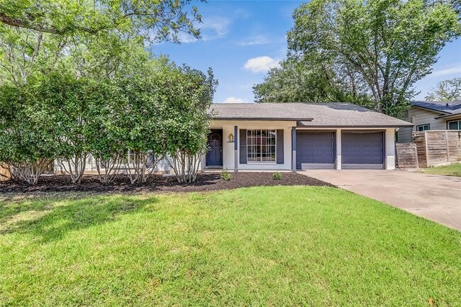 Photo - 5300 Basswood Ln