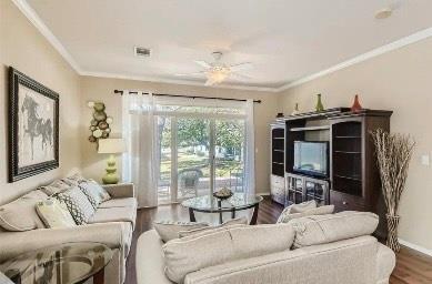 Photo - 340 Portsmouth Dr