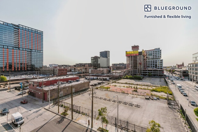 Photo - 225 N Elizabeth St Unit FL5-ID1096